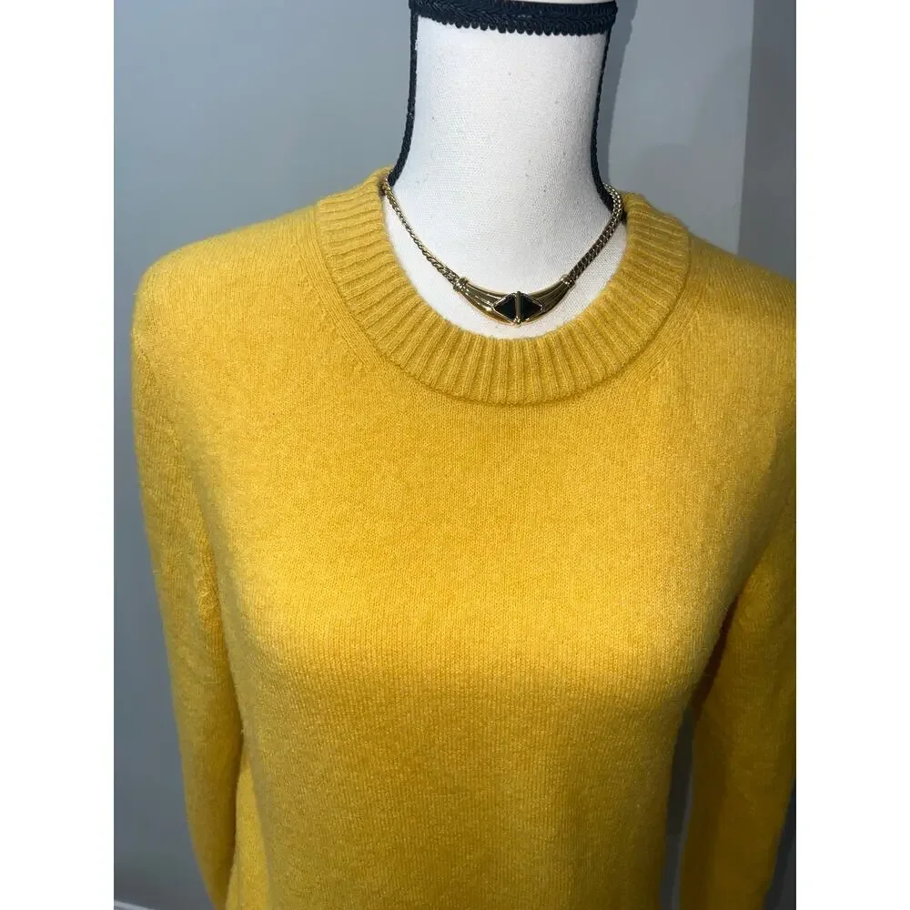 J.Crew Mustard Yellow Sweater Women Size M Merino Wool Blend Crewneck Soft Cozy - Picture 7 of 11
